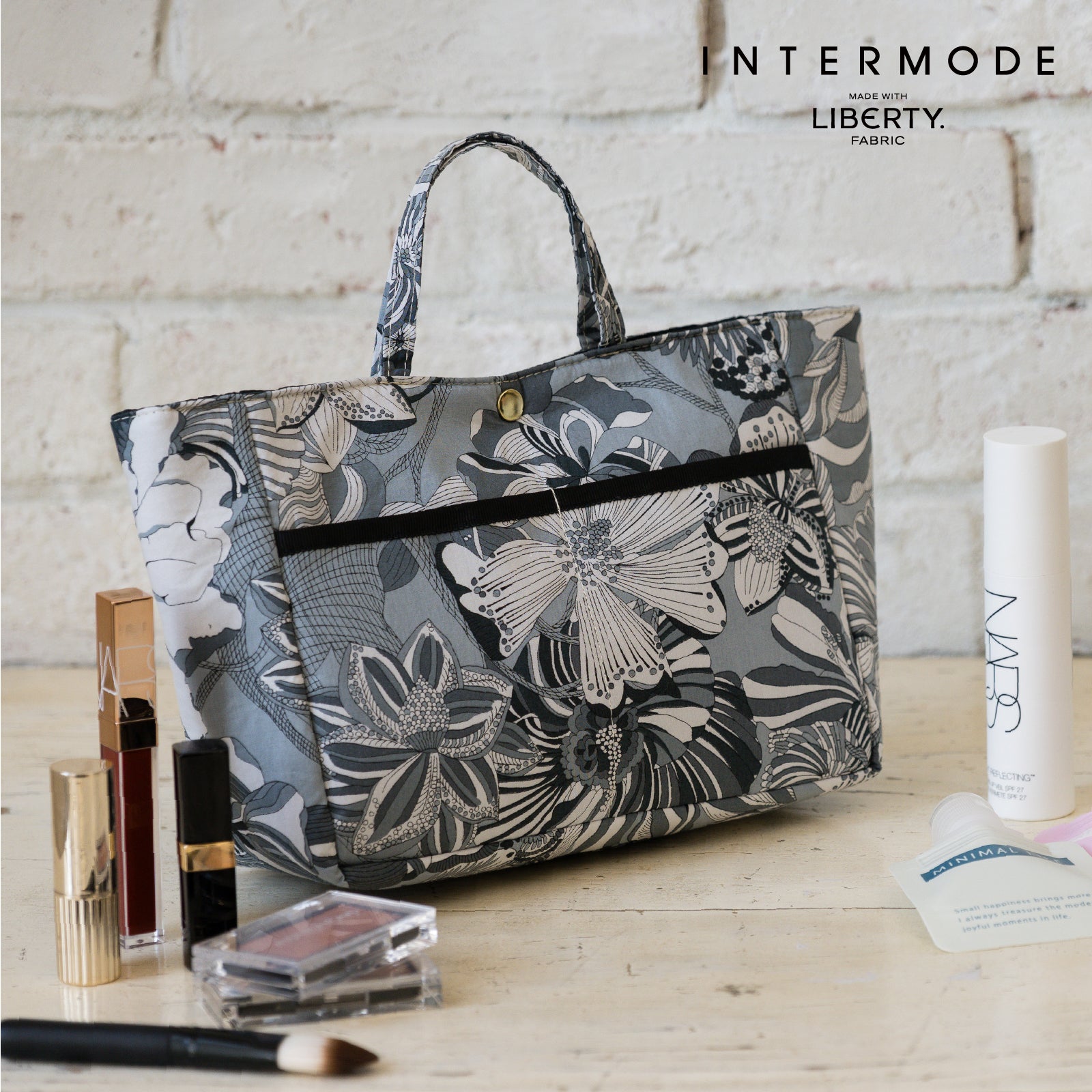 バッグインバッグ #187a Gabriela (ガブリエラ) ブラック – INTERMODE