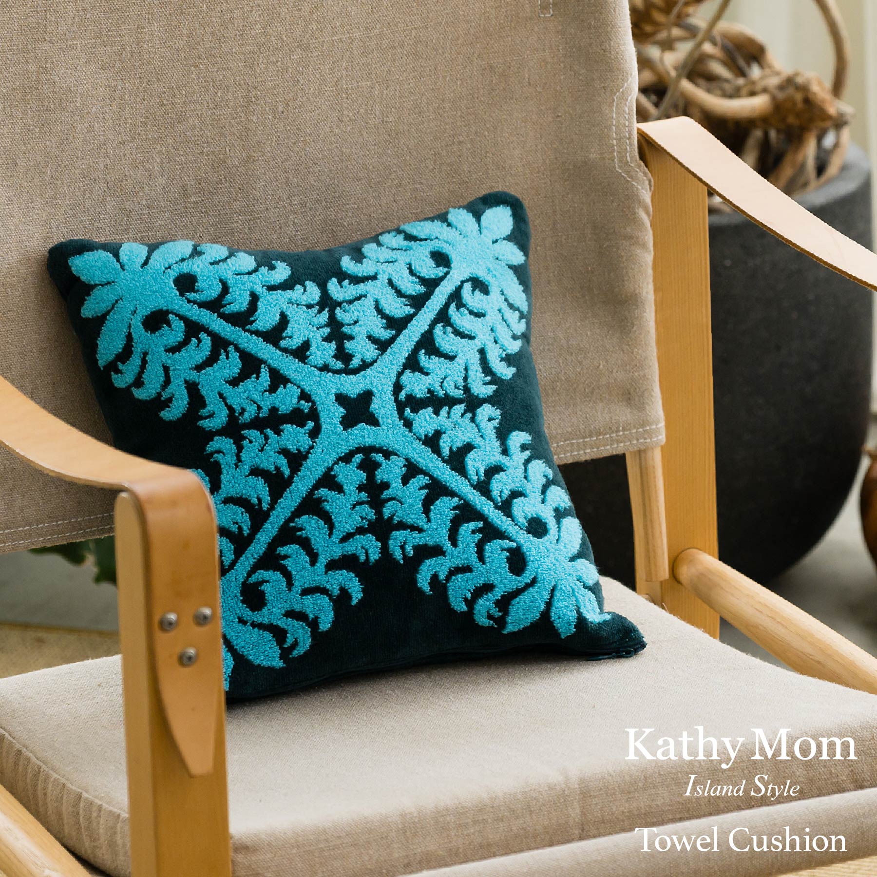 Heirloom Needlepoint Collection クッション Heirloom Needlepoint Collection クッション