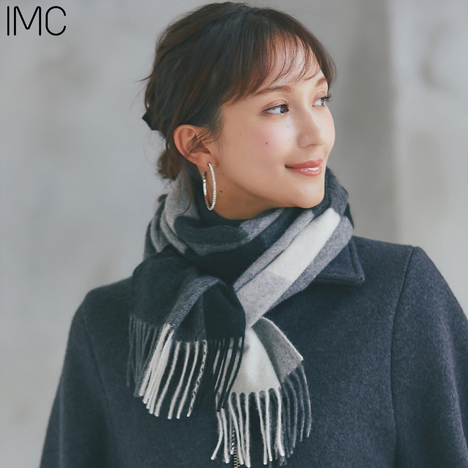 美品INTERMODE カシミアブロックチェック　ストール　グレーブラック NEW】洗えるカシミヤ ブロックチェックマフラー ブラック – INTERMODE