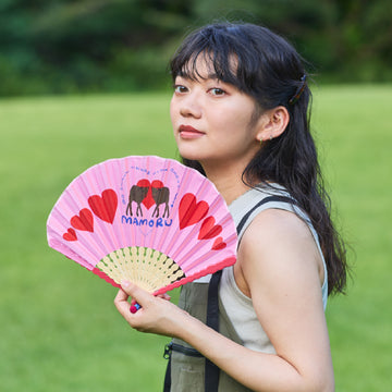 扇子　徳之島のリュウキュウイノシシ