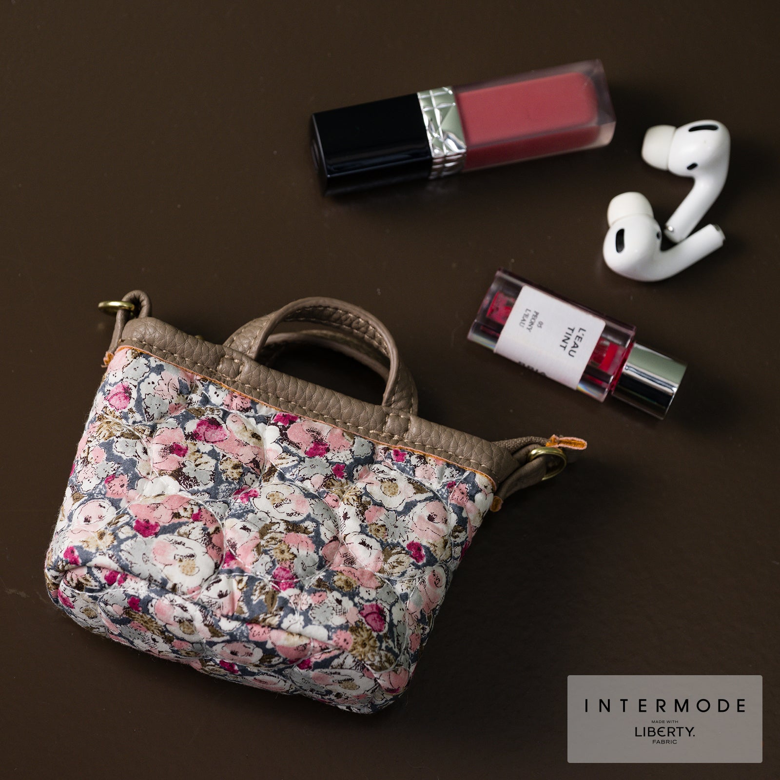 moco様ハンドメイド　リバティ　バッグ　オーダーページ imgrc0115725525.jpg