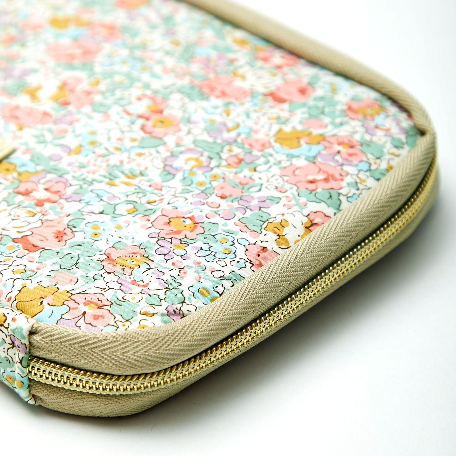 リバティプリント お財布型マルチポーチ  Claire-Aude　 ピンク
