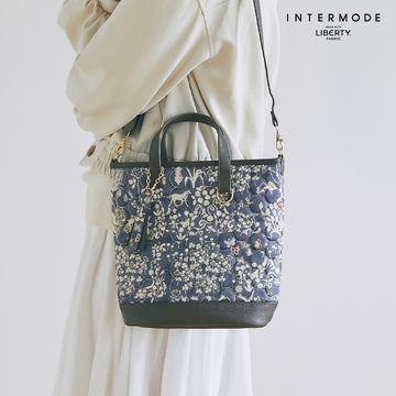 タッセル付きキルティングショルダーバッグ Yoshie 　スモーキーグレー
