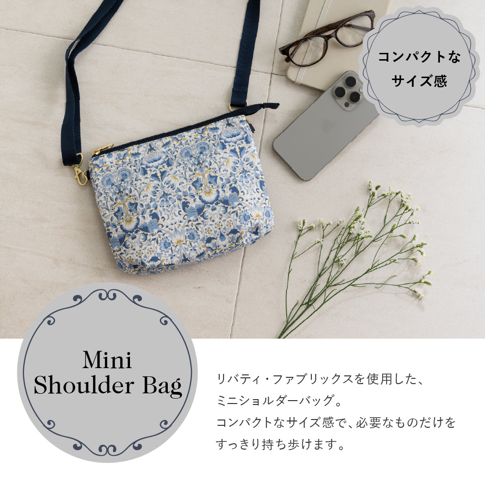 ミニショルダーバッグ　ネイビーブルー