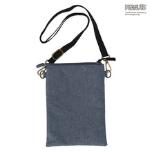 画像をギャラリービューアに読み込む, 【NEW】縦型ショルダーポーチ スヌーピー&amp;ウッドストック　デニムブルー
