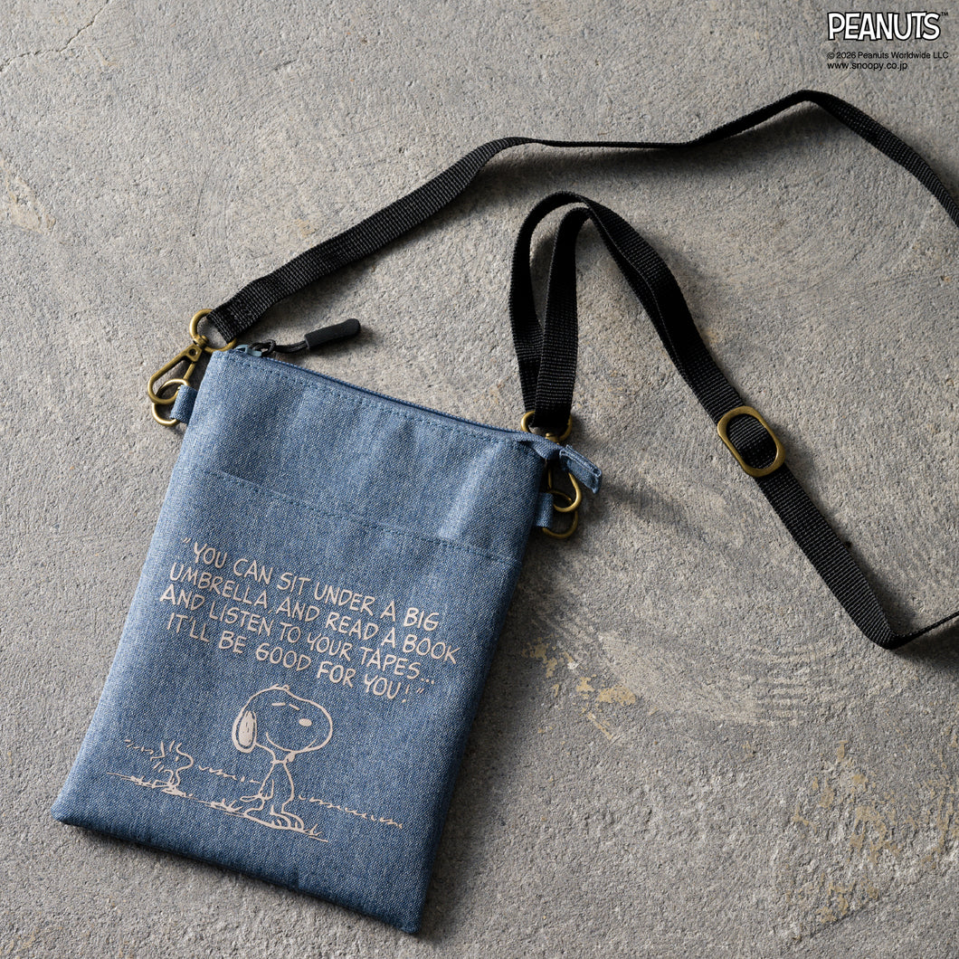 NEW】縦型ショルダーポーチ スヌーピー&ウッドストック デニムブルー