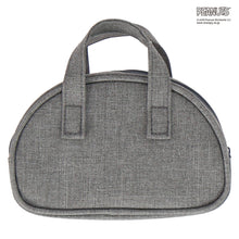 画像をギャラリービューアに読み込む, 【NEW】ボストンバッグ型ミニポーチ  もぐもぐスヌーピー　グレー
