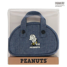 画像をギャラリービューアに読み込む, 【NEW】ボストンバッグ型ミニポーチ チャーリー・ブラウン&amp;スヌーピー　デニムブルー
