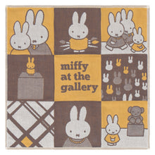 画像をギャラリービューアに読み込む, 【NEW】3重ガーゼハンカチ ミッフィー美術館へいく　イエロー
