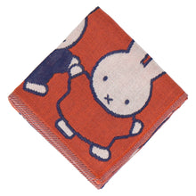 画像をギャラリービューアに読み込む, 【NEW】3重ガーゼハンカチ ミッフィーとがっこうのお友だち　レッド
