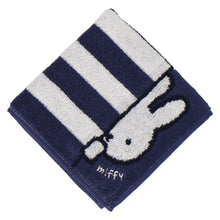 画像をギャラリービューアに読み込む, 【NEW】タオルハンカチ ひょっこりミッフィー　ネイビーブルー
