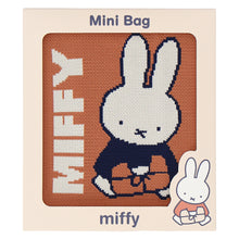 画像をギャラリービューアに読み込む, 【NEW】ニットミニバッグ ミッフィー&amp;プレゼント　オレンジ
