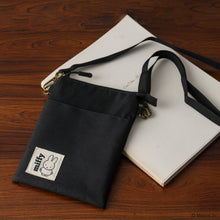 画像をギャラリービューアに読み込む, 【NEW】縦型ショルダーポーチ ミッフィー　ブラック
