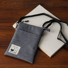 画像をギャラリービューアに読み込む, 【NEW】縦型ショルダーポーチ ミッフィー&amp;メラニー　グレー
