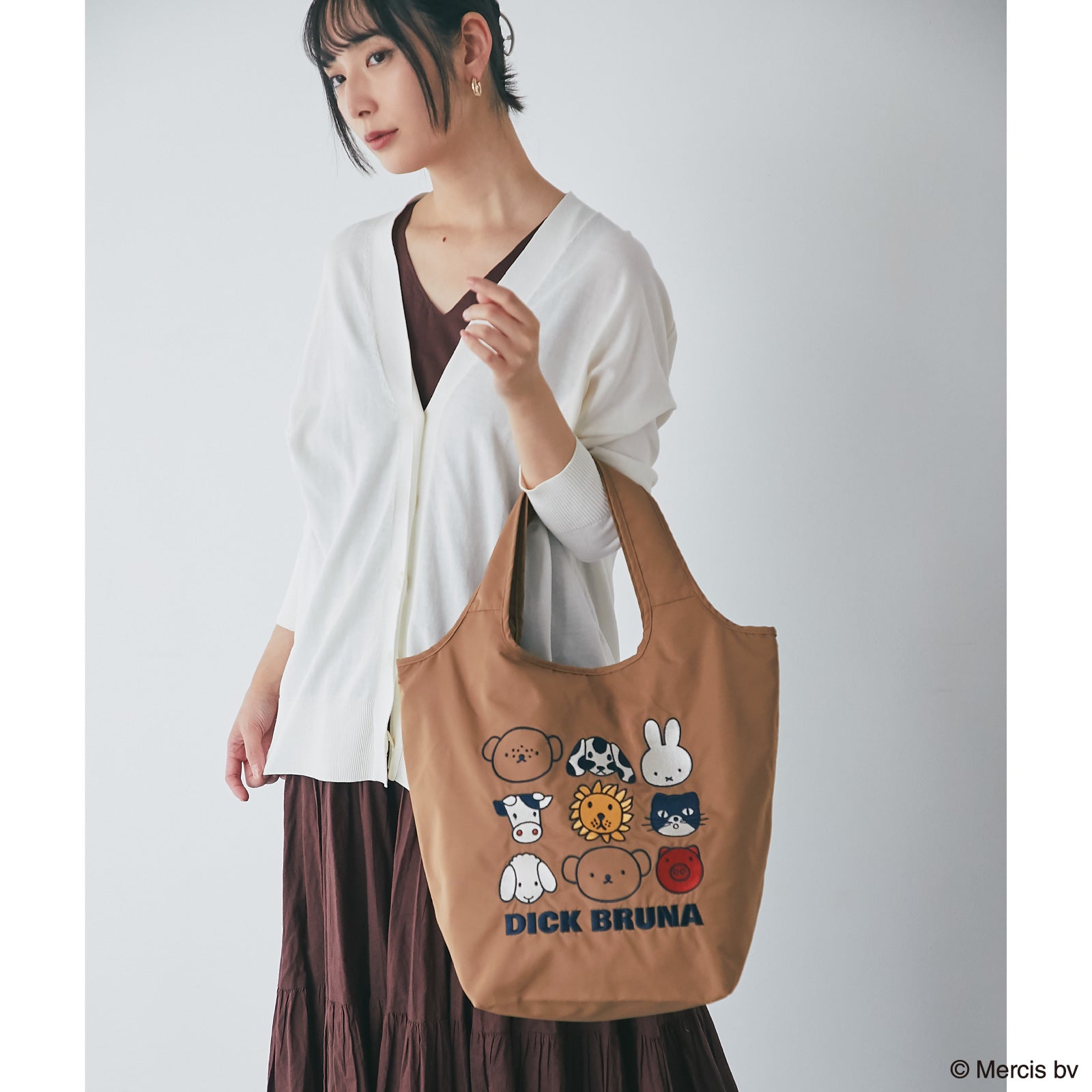 刺繡バッグ ミッフィー＆アニマルフレンズ　ベージュ