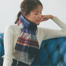 画像をギャラリービューアに読み込む, 【NEW】カシミヤ100％チェックマフラー　チェックネイビー
