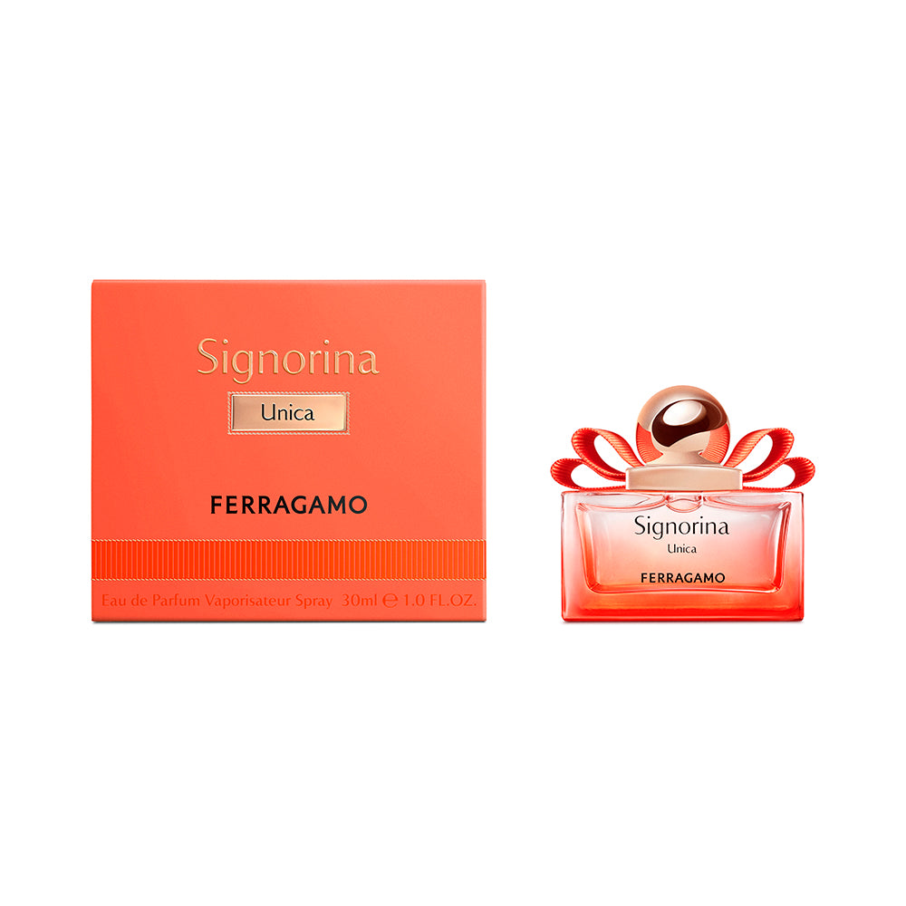シニョリーナ ウニカ オーデパルファム　30mL