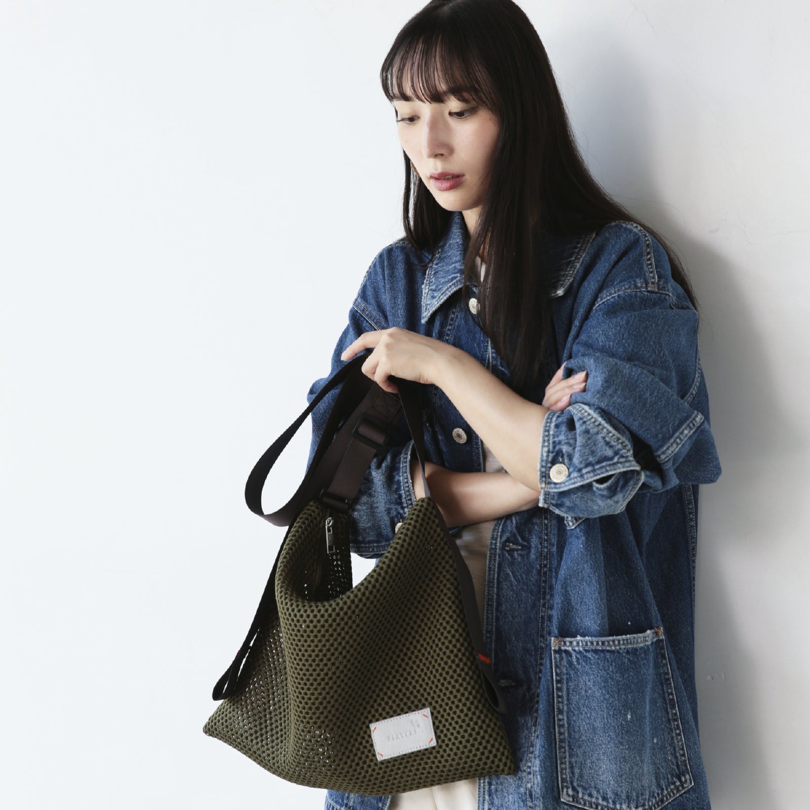 メッシュ カラーステッチショルダーM 　カーキ