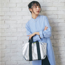 画像をギャラリービューアに読み込む, フェイクレザ－ト－ト　Ｍ  　シルバー
