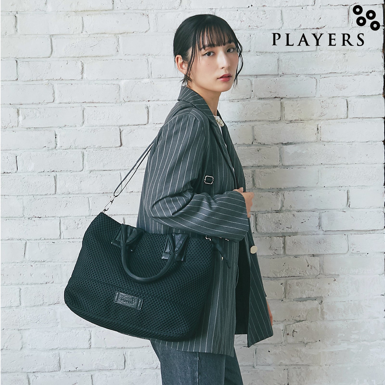 輝きが特徴【国内買付/発送】IVY スパンコール メッシュ バッグ 夏SALE／ショルダー付き】キレイめメッシュバッグ