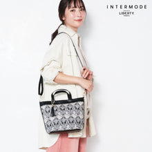 画像をギャラリービューアに読み込む, 【NEW】リバティプリント 2WAY キルティングショルダーバッグ #187a Ianthe（アイアンシ）　ブラック
